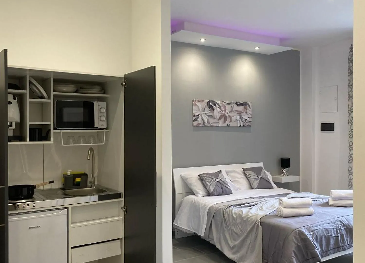 La Casa Di Fraemily , Palermo Hotel 0*,